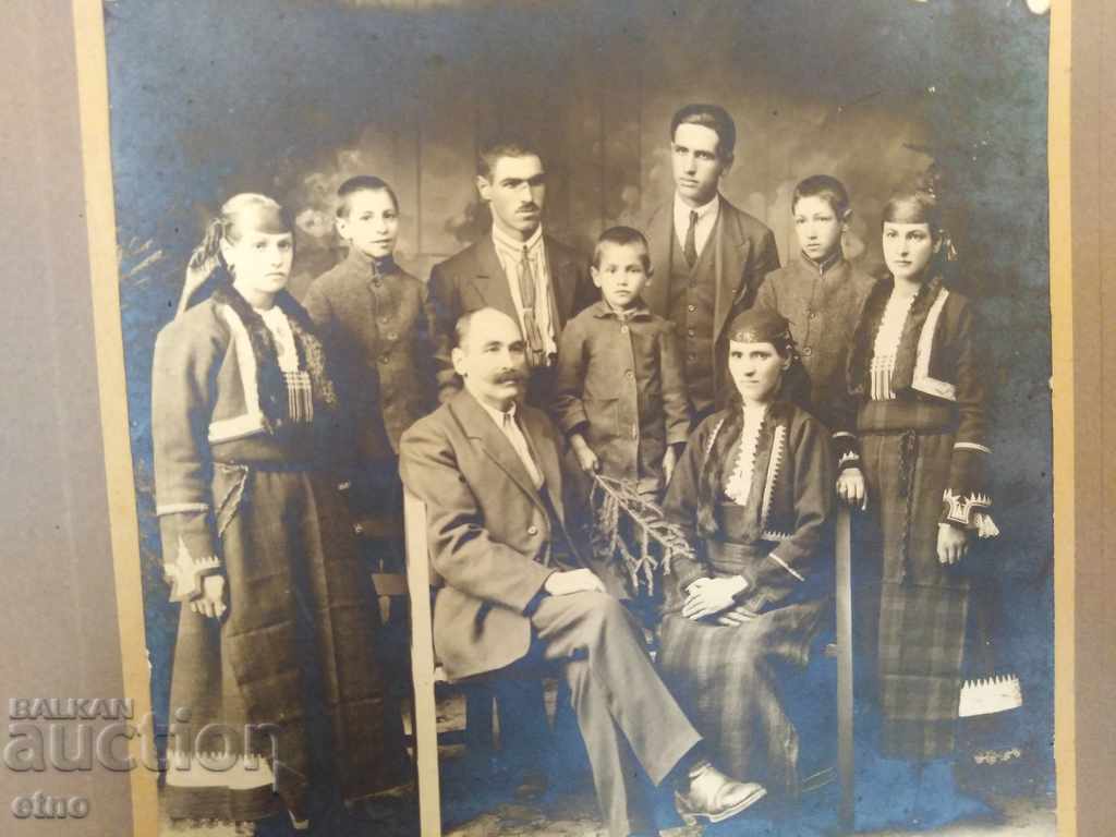 Παράδοση ΜΕΓΑΛΗ ΒΑΣΙΛΙΚΗ ΦΩΤΟΓΡΑΦΙΑ - ΤΣΕΠΕΛΑΡΕ 1923, ΠΑΡΑΔΟΣΙΑΚΗ ΦΟΡΕΣΙΑ
