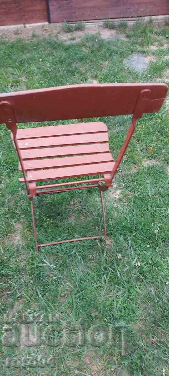 Auction STAR FORGED FOLDING GARDEN CHAIR Auction STAR FORGED FOLDING GARDEN CHAIR