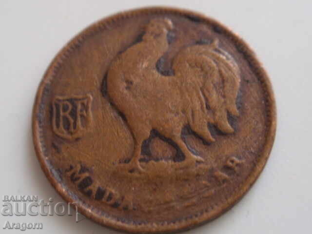 монета Мадагаскар 50 сантима 1943; Madagascar с цена € 7.00 | 13.69 лв.