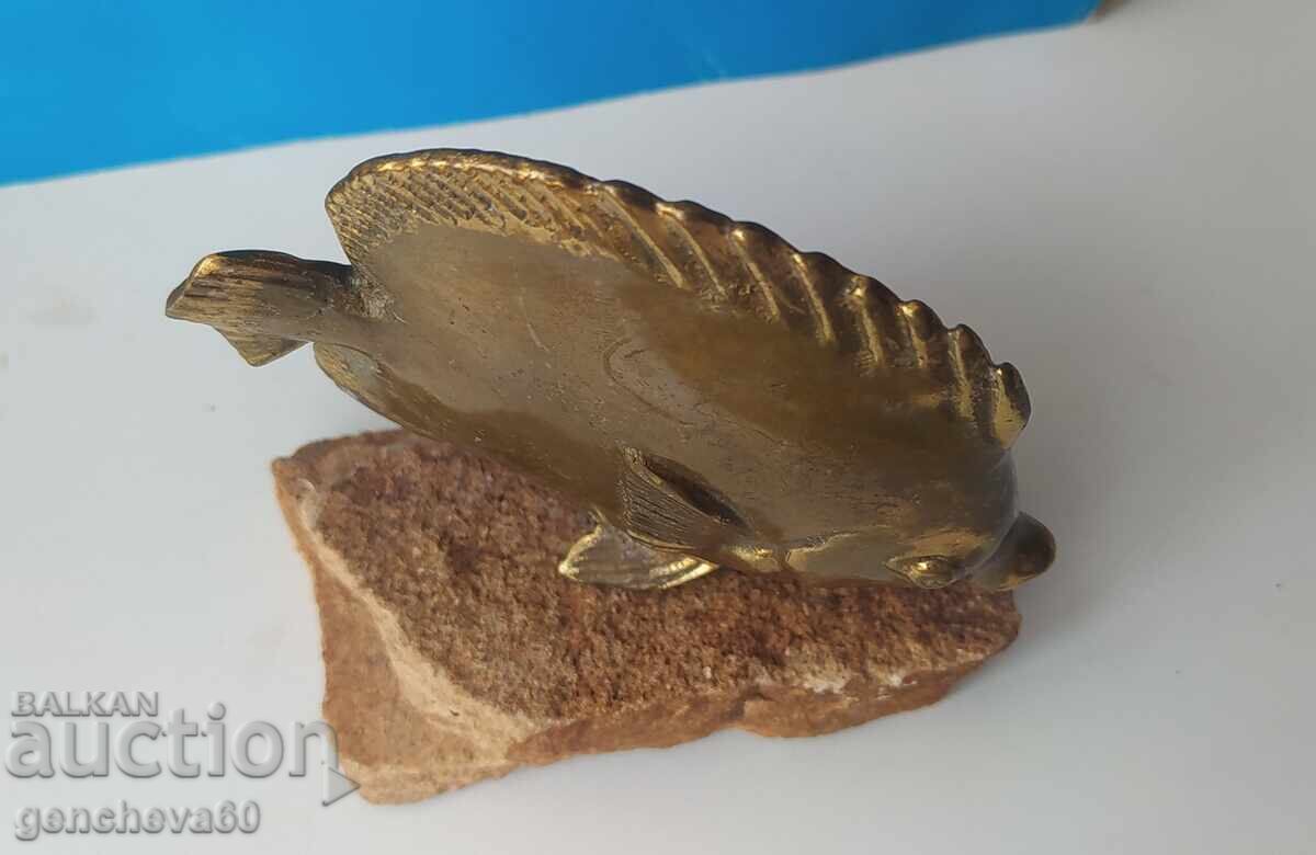 Sculptură din bronz de autor „Peștișorul de aur” - 5