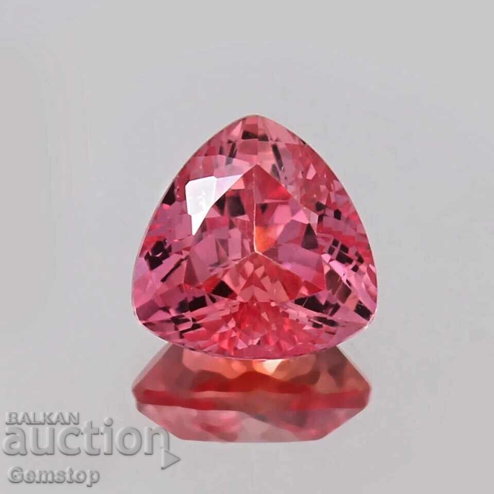 Auction  NR! 10.00 ct natural sapphire trillion from 1ct!