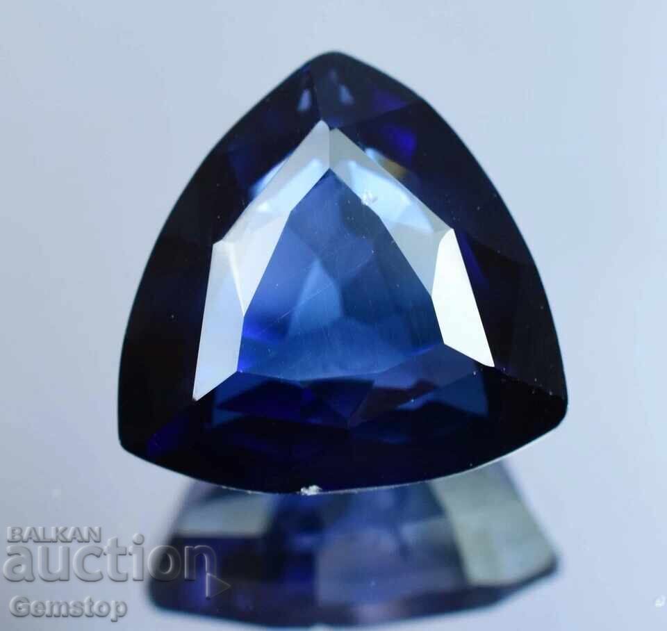 Licitație PREȚ DE START! 21.50 ct. safir natural tăietură trilion, Kashmir, de la 1 leu!