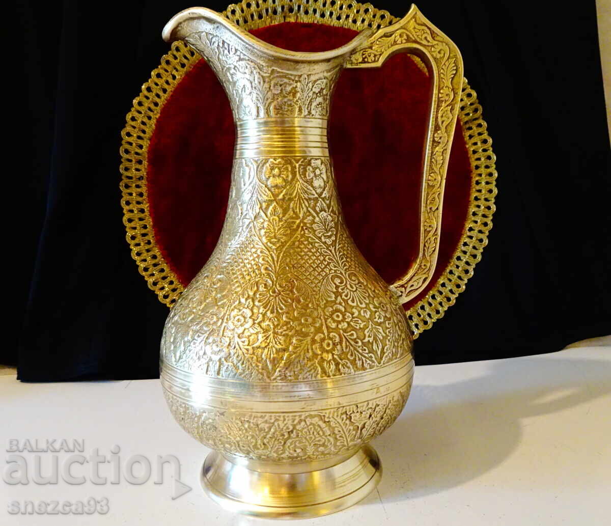 Бронзова кана шедьовър 1 кг.,позлата,етикет. с цена € 119.00 | 232.74 лв.