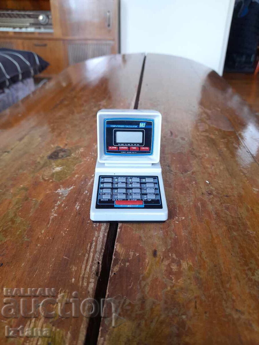 Calculator vechi 882