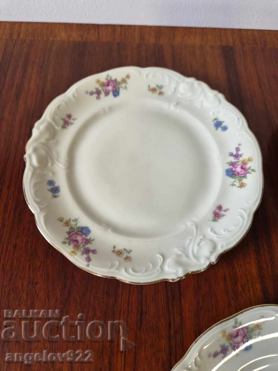 German KPM porcelain dessert plates - 5 German KPM porcelain dessert plates - 5