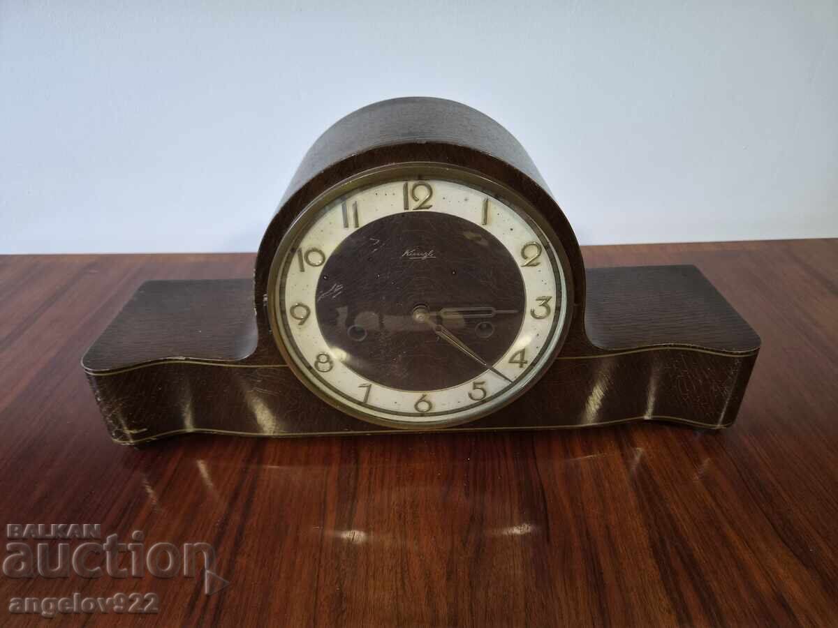 Ceas de masă german KIENZLE cu preț € 0.01 | 0.02 BGN