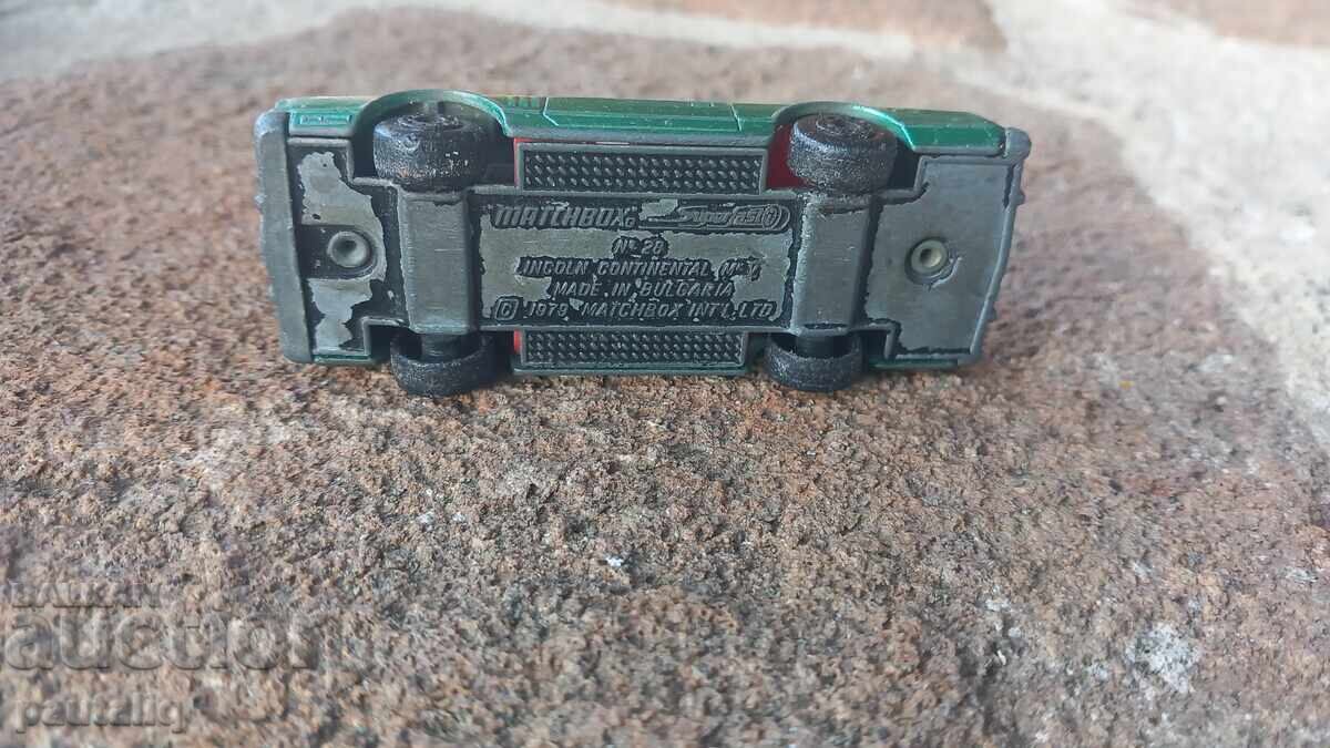 Livrarea Matchbox Bulgaria Lincoln Continental 1979 MATCHBOX 28 Livrarea Matchbox Bulgaria Lincoln Continental 1979 MATCHBOX 28