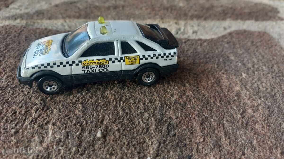 ΜΕΤΑΛΛΙΚΟ ΑΥΤΟΚΙΝΗΤΑΚΙ MATCHBOX TAXI FORD SIERRA με τιμή € 10.00 | 19.56 BGN
