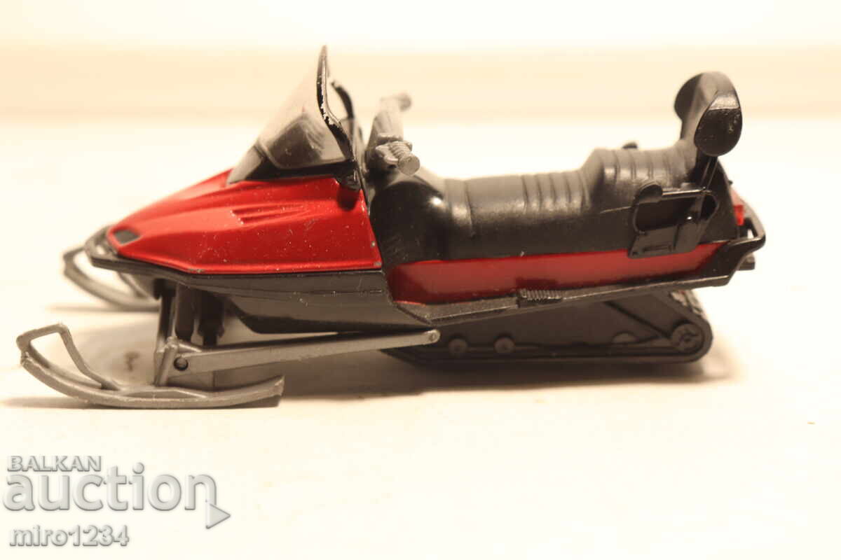 150 SIKU MODEL MOTOSANIÉ 150 SIKU MODEL MOTOSANIÉ