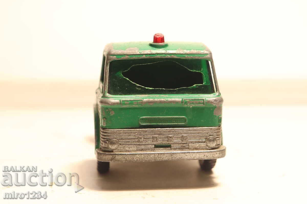 MATCHBOX KING SIZE MAȘINUȚĂ CAMION MODEL cu preț € 0.01 | 0.02 BGN MATCHBOX KING SIZE MAȘINUȚĂ CAMION MODEL cu preț € 0.01 | 0.02 BGN