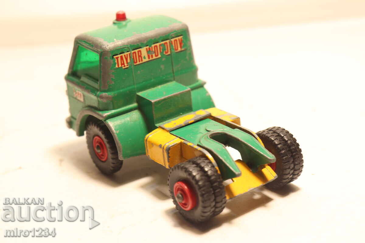 Livrarea MATCHBOX KING SIZE MAȘINUȚĂ CAMION MODEL Livrarea MATCHBOX KING SIZE MAȘINUȚĂ CAMION MODEL