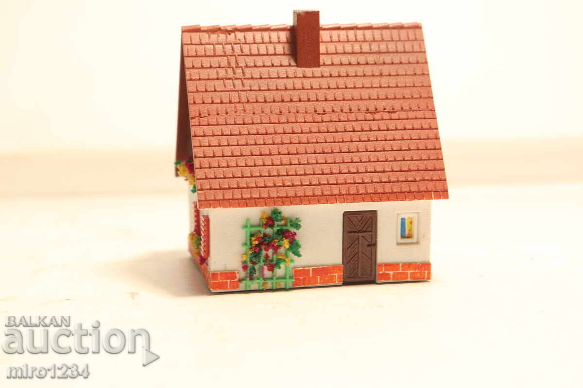 1/120?? VOLLMER??? CASĂ MACHETĂ CONSTRUCȚIE MODEL FEROVIAR GARĂ 1/120?? VOLLMER??? CASĂ MACHETĂ CONSTRUCȚIE MODEL FEROVIAR GARĂ