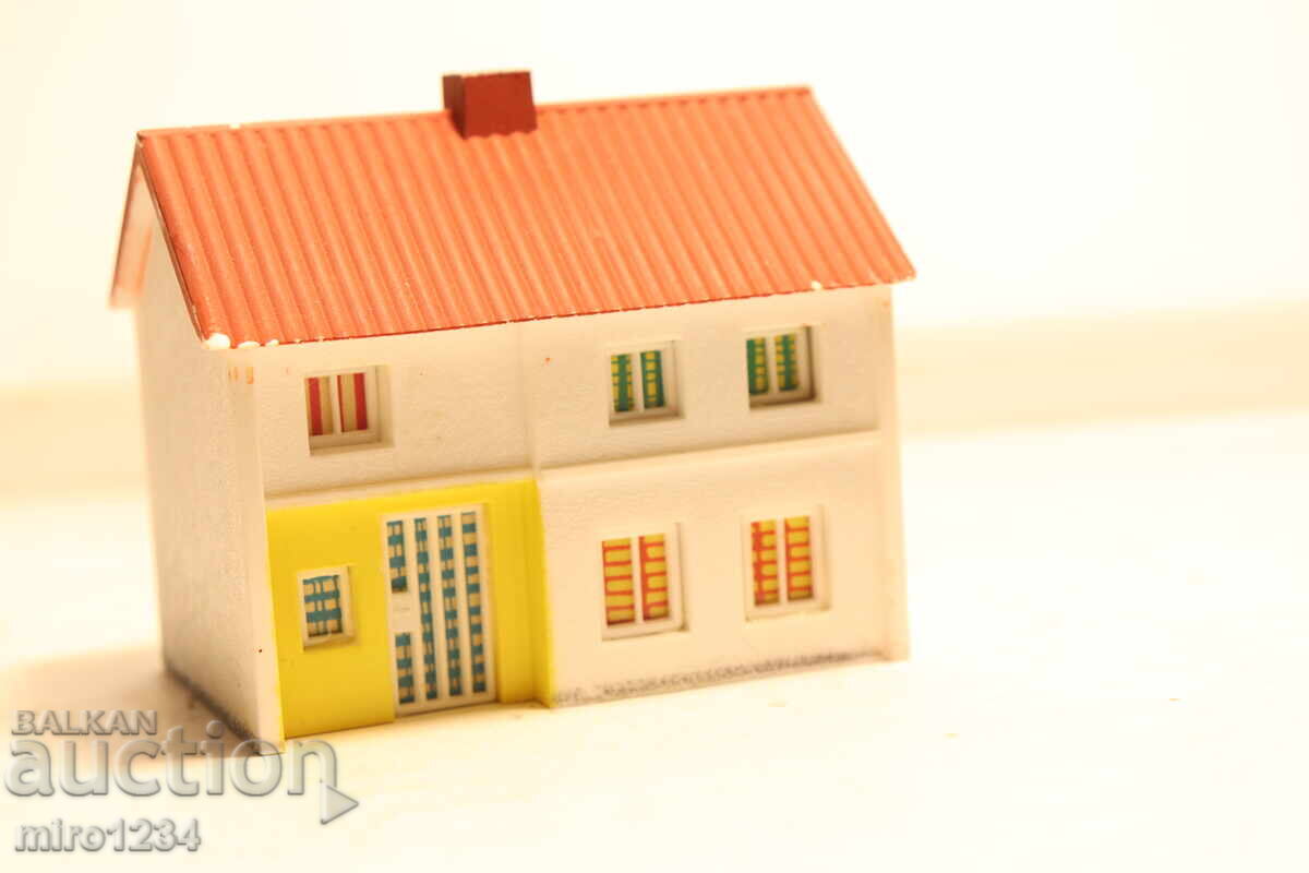 Licitație 1/120?? VOLLMER??? CASĂ MACHETĂ CONSTRUCȚIE MODEL FEROVIAR GARĂ Licitație 1/120?? VOLLMER??? CASĂ MACHETĂ CONSTRUCȚIE MODEL FEROVIAR GARĂ