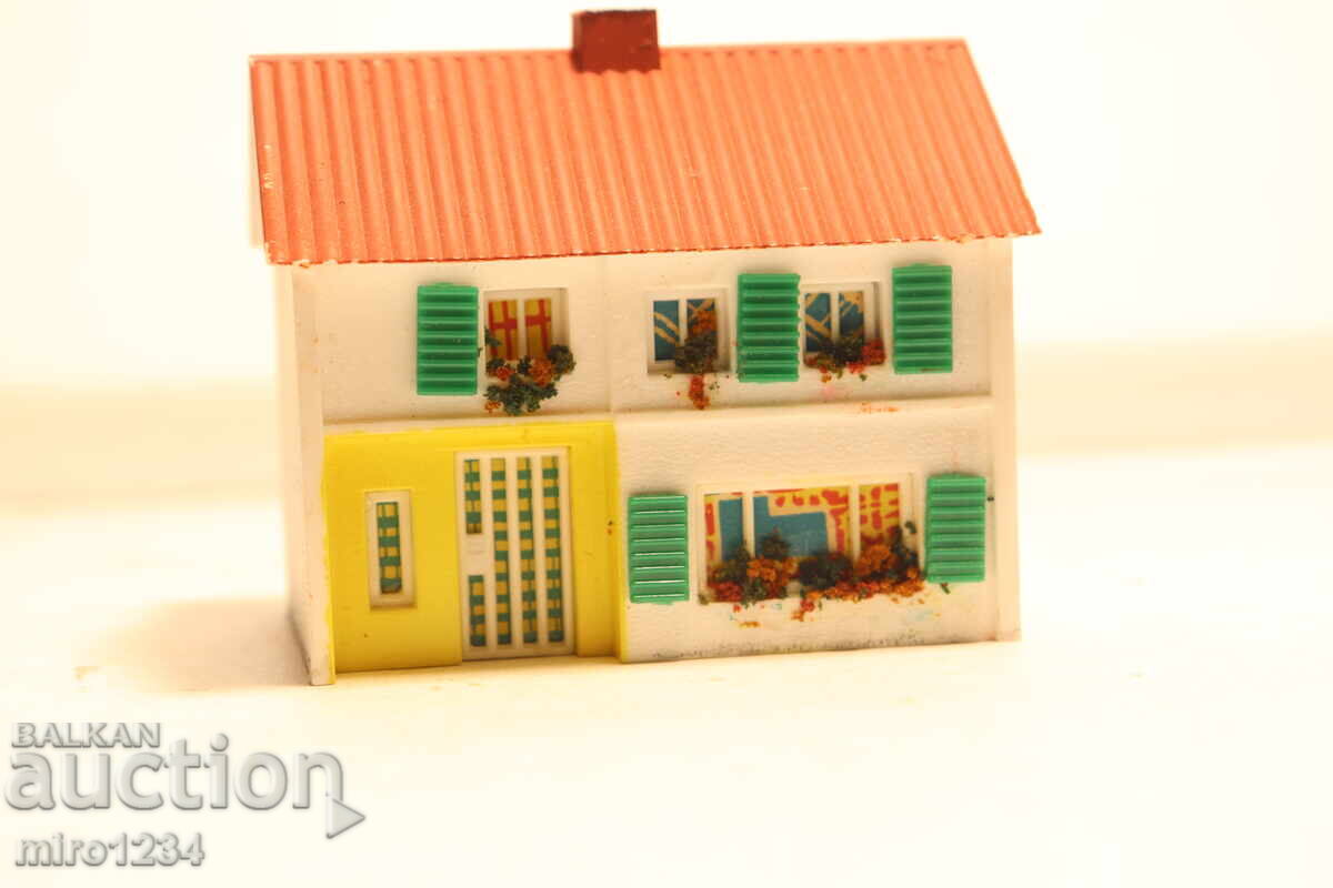 1/120?? VOLLMER??? CASĂ MACHETĂ CONSTRUCȚIE MODEL FEROVIAR GARĂ 1/120?? VOLLMER??? CASĂ MACHETĂ CONSTRUCȚIE MODEL FEROVIAR GARĂ