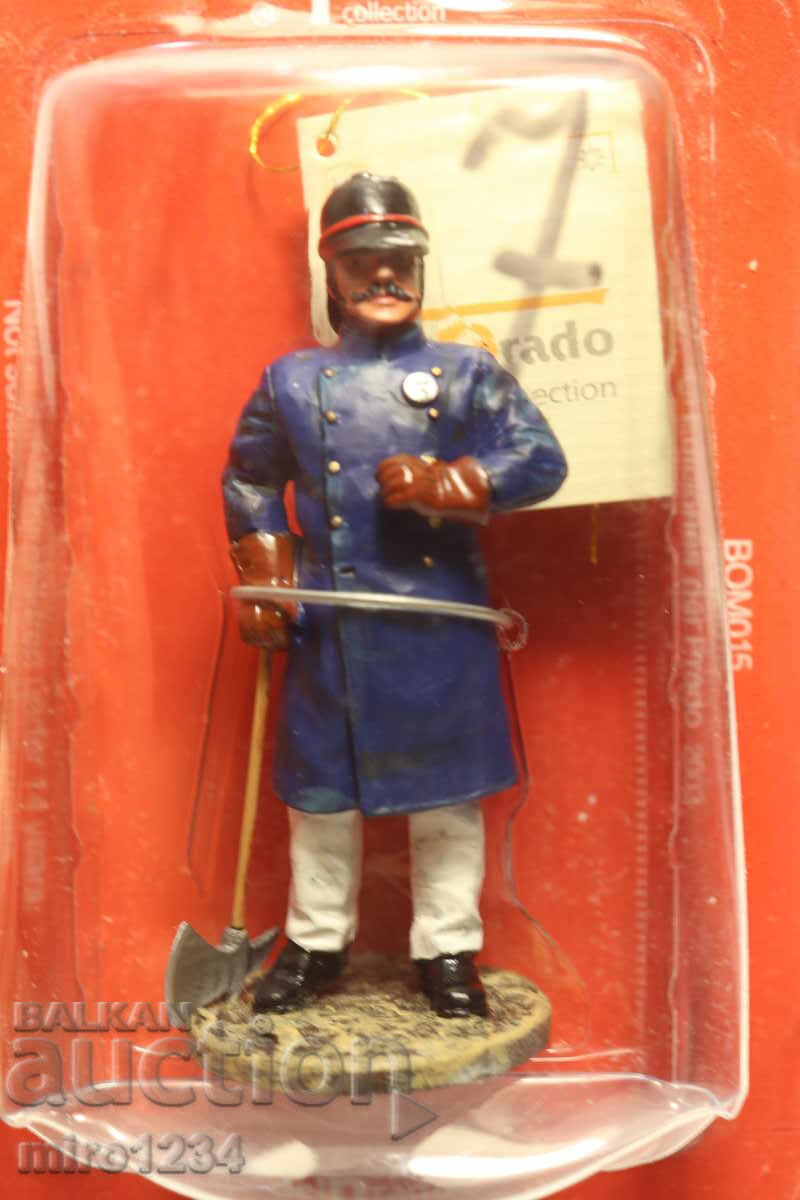 FIGURINĂ POMPIER DEL PRADO UNIFORMĂ cu preț € 0.01 | 0.02 BGN FIGURINĂ POMPIER DEL PRADO UNIFORMĂ cu preț € 0.01 | 0.02 BGN