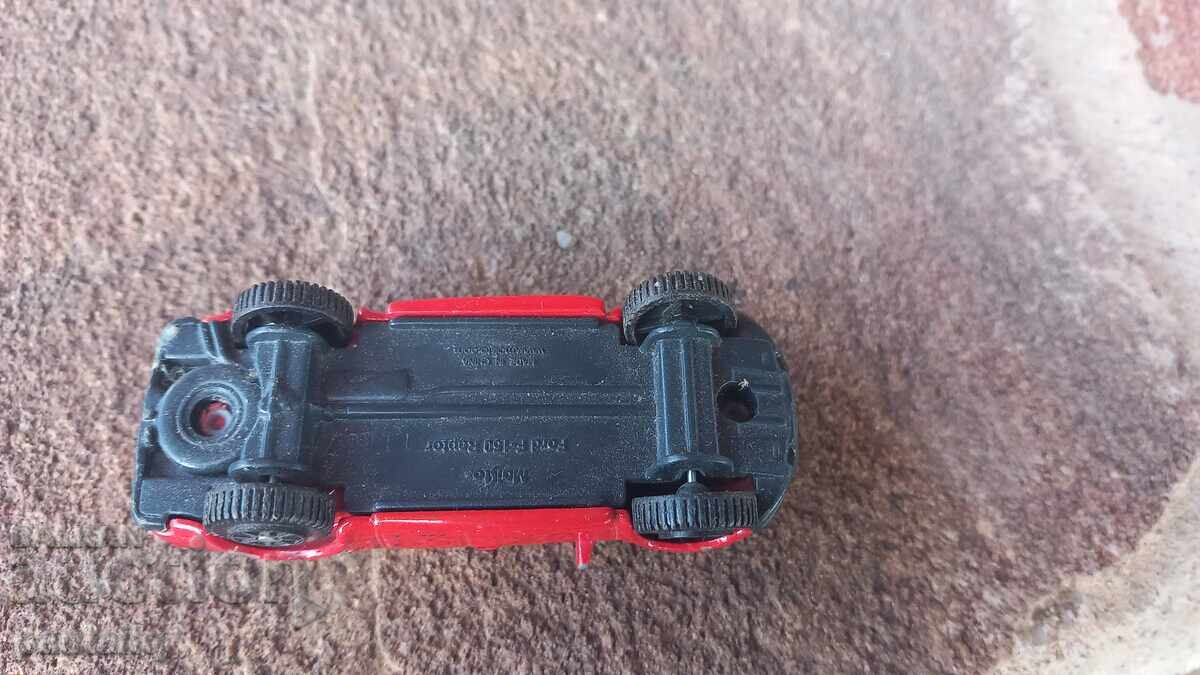Livrarea Mașinuță metalică FORD F 150 Raptor Livrarea Mașinuță metalică FORD F 150 Raptor