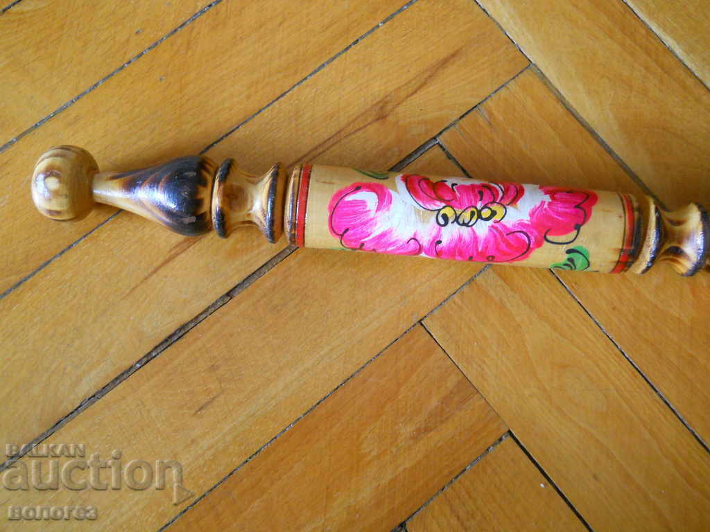 Auction  A huge souvenir pencil