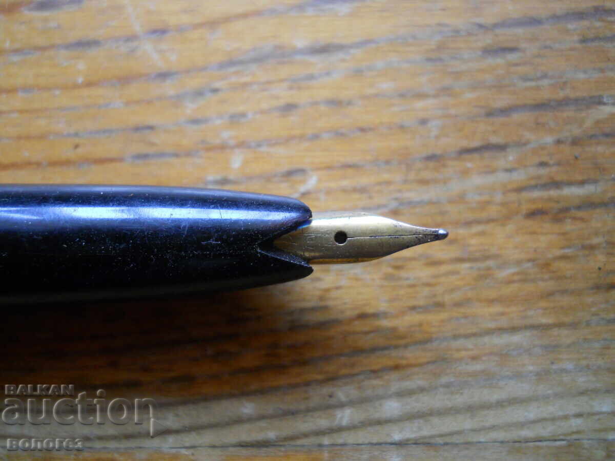 Auction  Vintage fountain pen with gold-plated nib "Flaro Mercur" - Romania