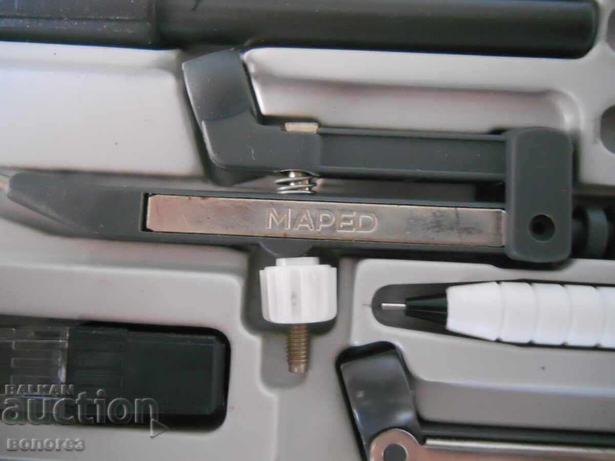 Δημοπρασία Σετ vintage σχεδιαστικά όργανα "Maped" Γαλλίας