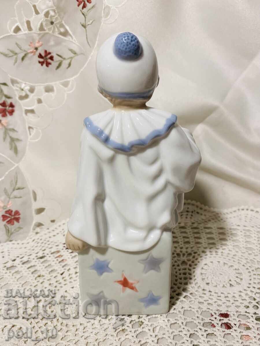 Licitație figurina de portelan
