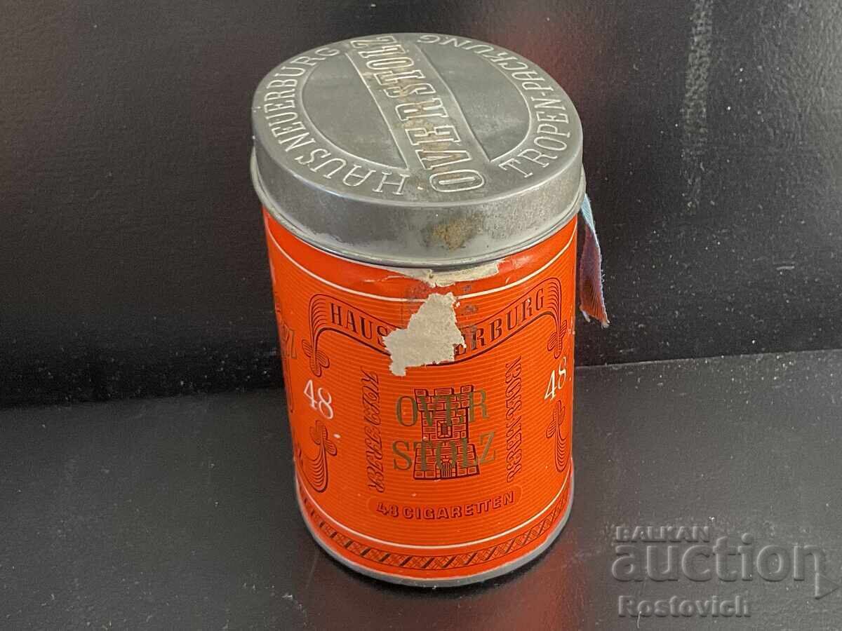 Delivery of «Overstolz» cigarette tin, Haus Neuerburg. Germany. 1950 Delivery of «Overstolz» cigarette tin, Haus Neuerburg. Germany. 1950