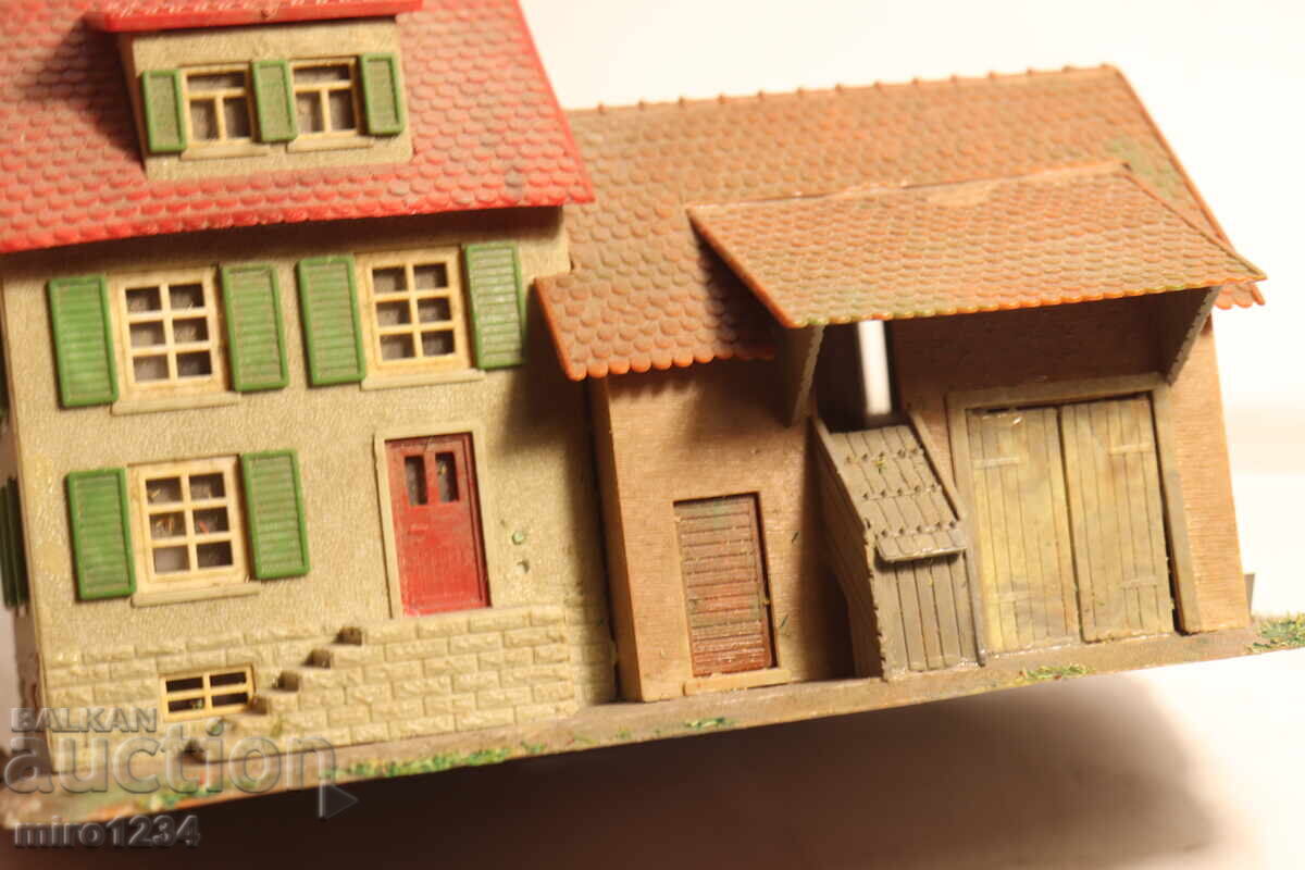 H0 1/87 KIBRI CASĂ MACHETĂ CLĂDIRE MODEL FEROVIAR GARĂ - 5 H0 1/87 KIBRI CASĂ MACHETĂ CLĂDIRE MODEL FEROVIAR GARĂ - 5