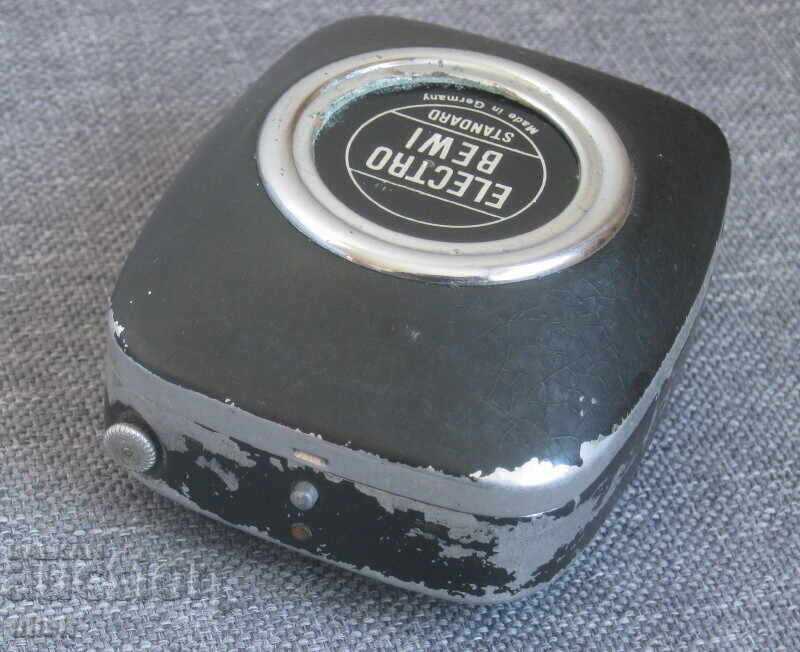 Fotometru expunometru Electro Bewi Germania cu preț € 15.00 | 29.34 BGN Fotometru expunometru Electro Bewi Germania cu preț € 15.00 | 29.34 BGN