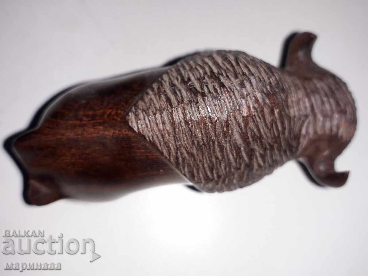 Delivery of WOOD CARVING. IRONWOOD. USA