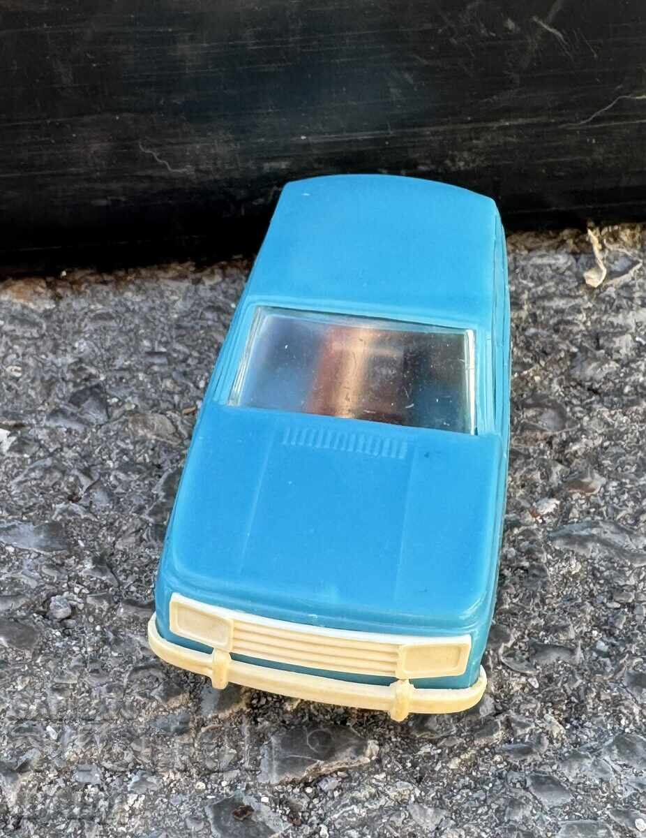 Wartburg Old Socialist Bulgarian plastic toy car model with price € 20.35 | 39.80 BGN