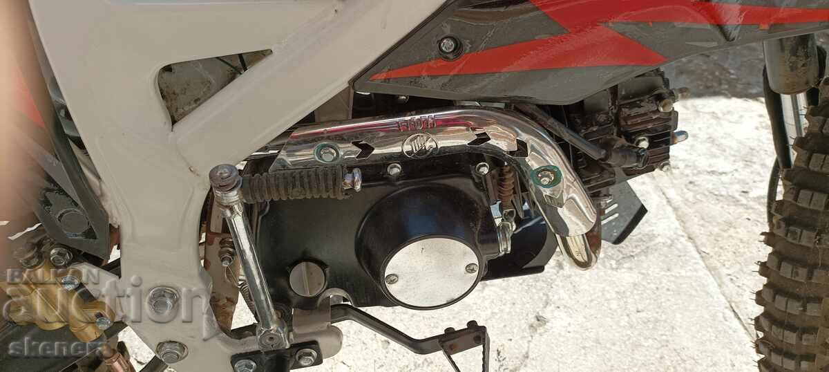 GT125S dirt bike - 6