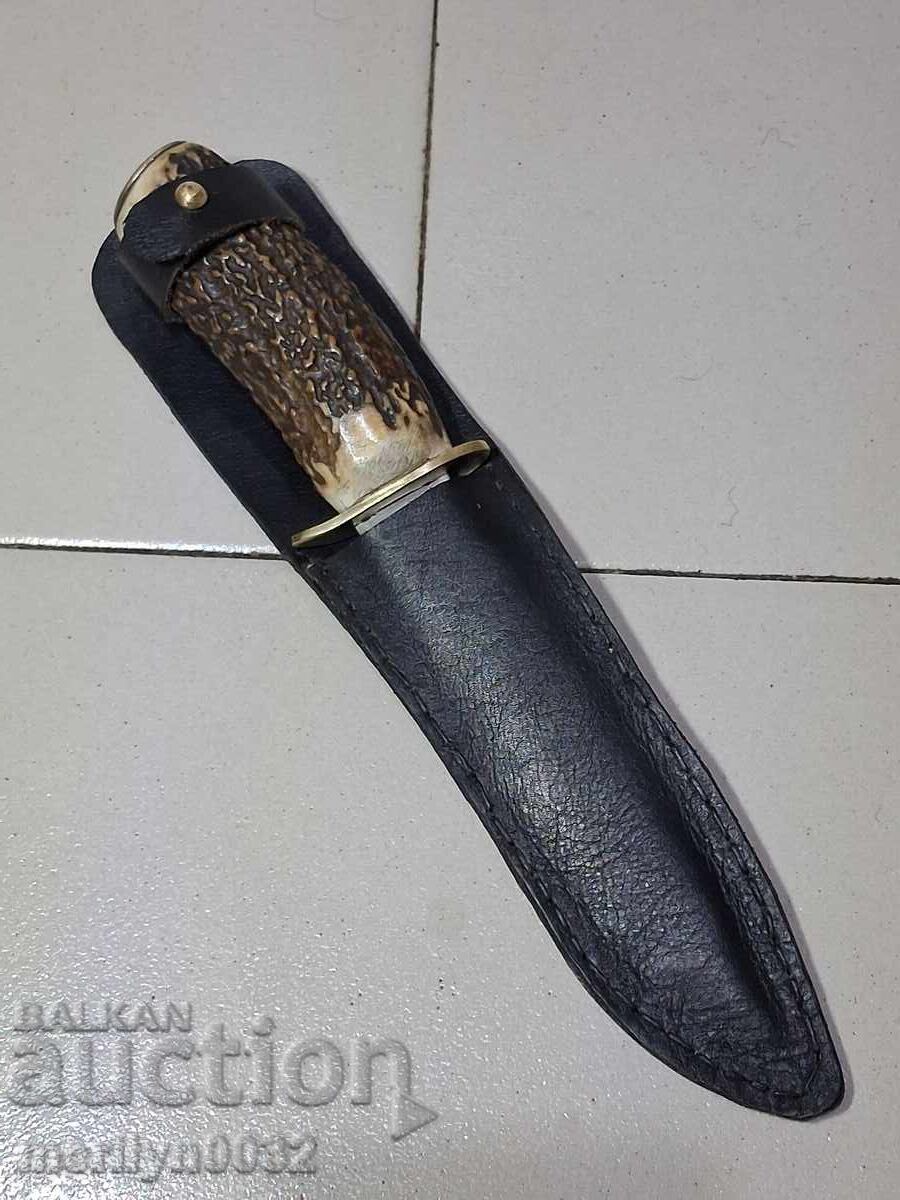 Κυνηγετικό μαχαίρι με θήκη, λαβή από κέρατο ελαφιού με τιμή € 88.89 | 173.85 BGN