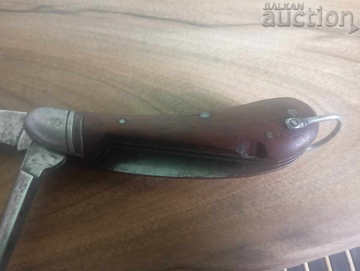 Delivery of Classic folding knife, pocket knife