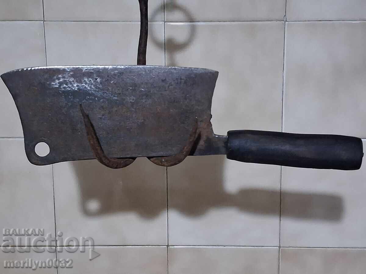 Sabie, lamă, cuțit, topor forjate manual cu preț € 21.98 | 42.99 BGN
