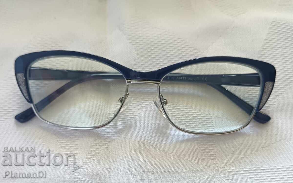 Γυναικεία γυαλιά με προστασία UV 400 και Anti Blue Light με τιμή € 7.00 | 13.69 BGN
