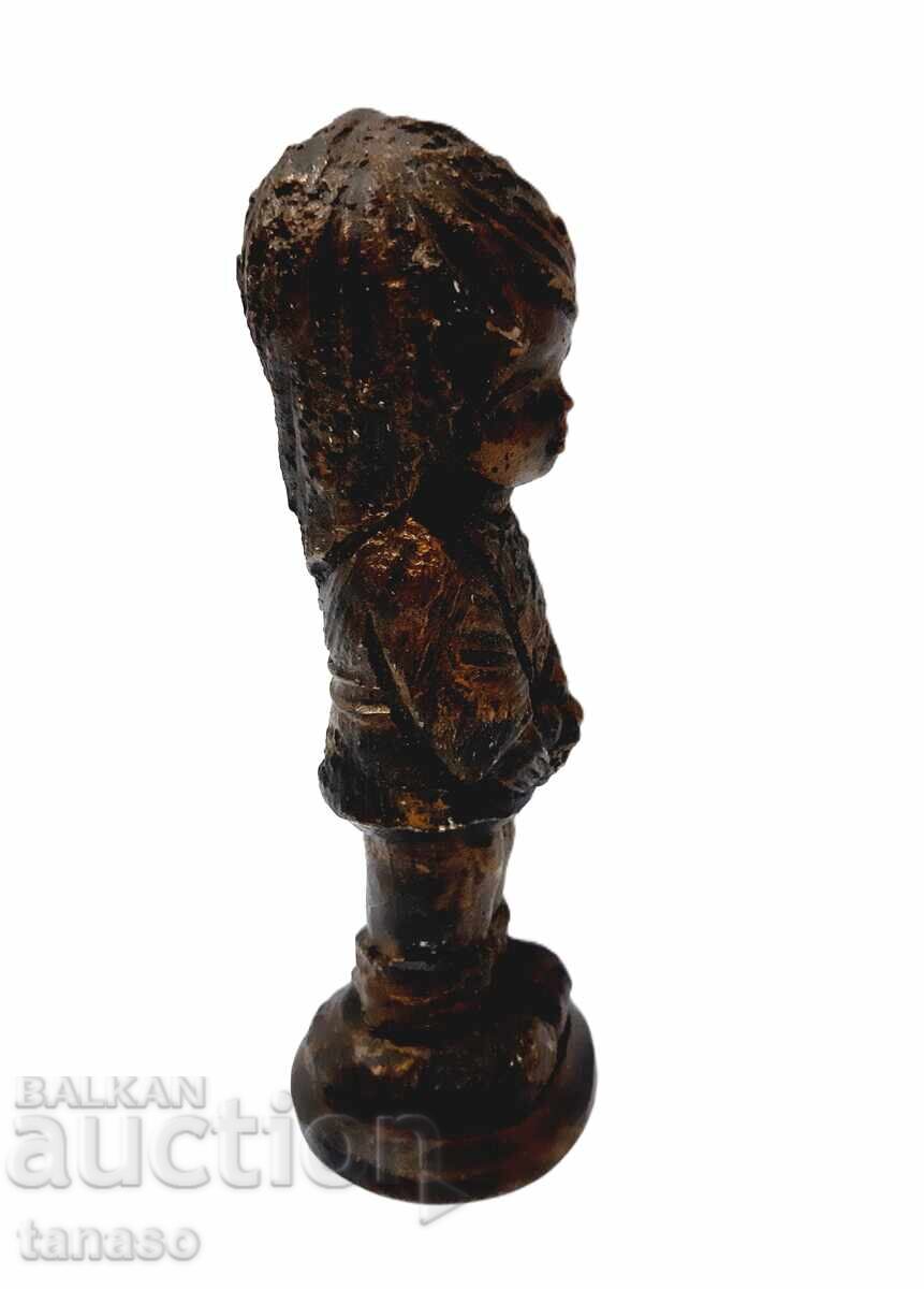 Figurină din cupru – Fată lucrată manual – 16 cm – 290 g – Patină