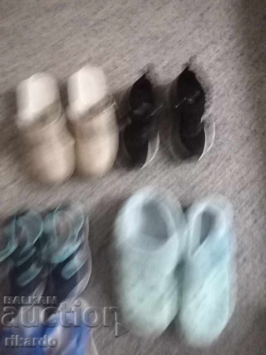 Delivery of Lot of children's shoes