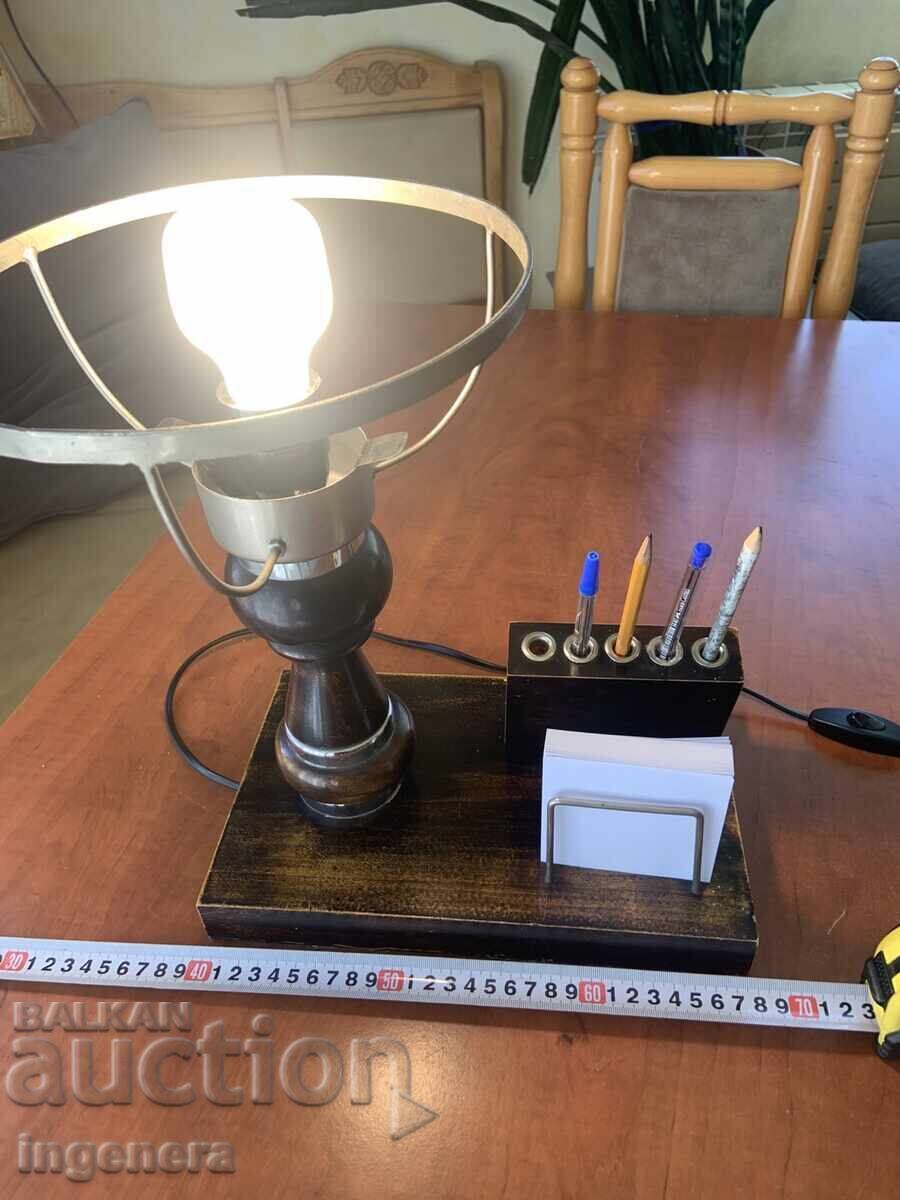 LAMPĂ DE BIROU RETRO SUPORT CĂRȚI DE VIZITĂ SUPORT CREIOANE LEMN - 5 LAMPĂ DE BIROU RETRO SUPORT CĂRȚI DE VIZITĂ SUPORT CREIOANE LEMN - 5