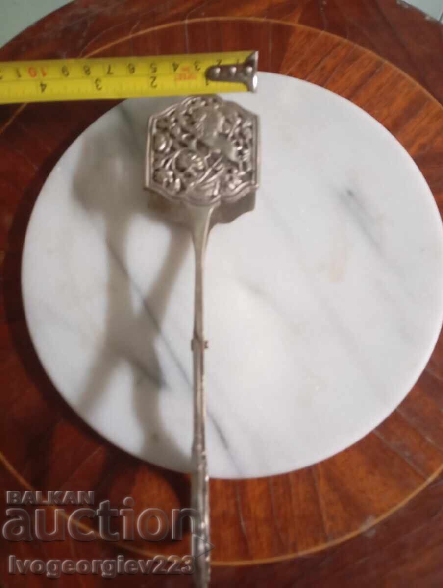 Licitație clema de servire placata cu argint