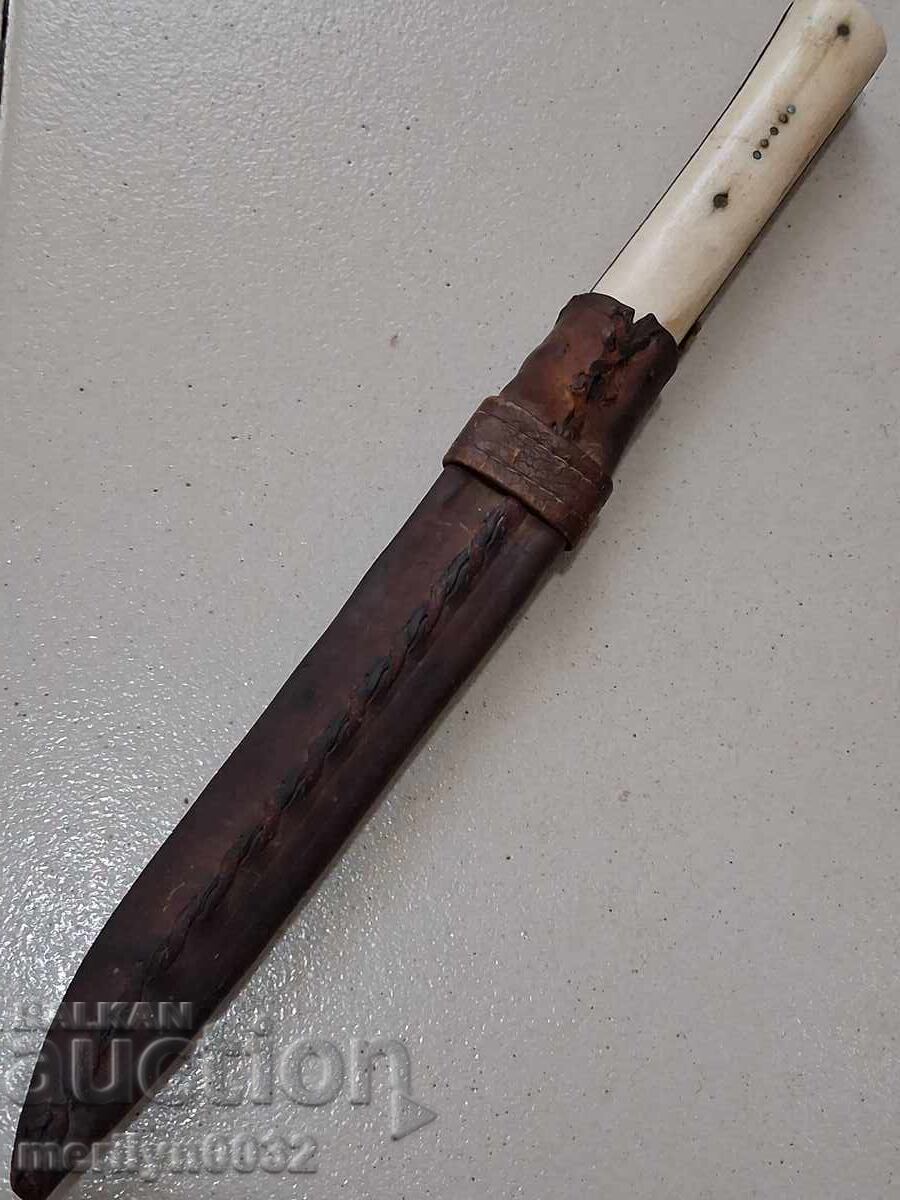 Delivery of Old butcher knife with sheath dagger, blade