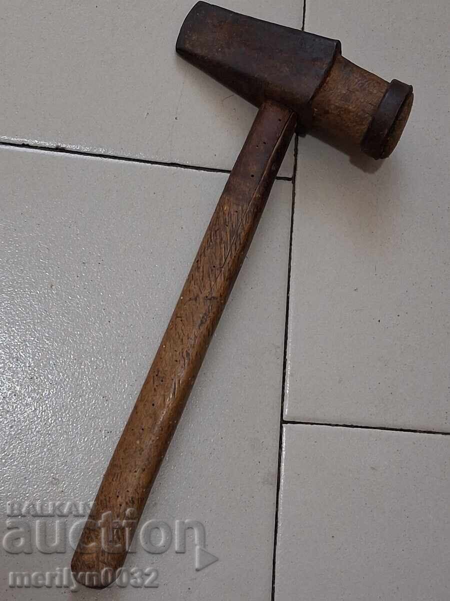 Ciocan de dogar vechi, lemn, fier forjat, butoi - 5 Ciocan de dogar vechi, lemn, fier forjat, butoi - 5