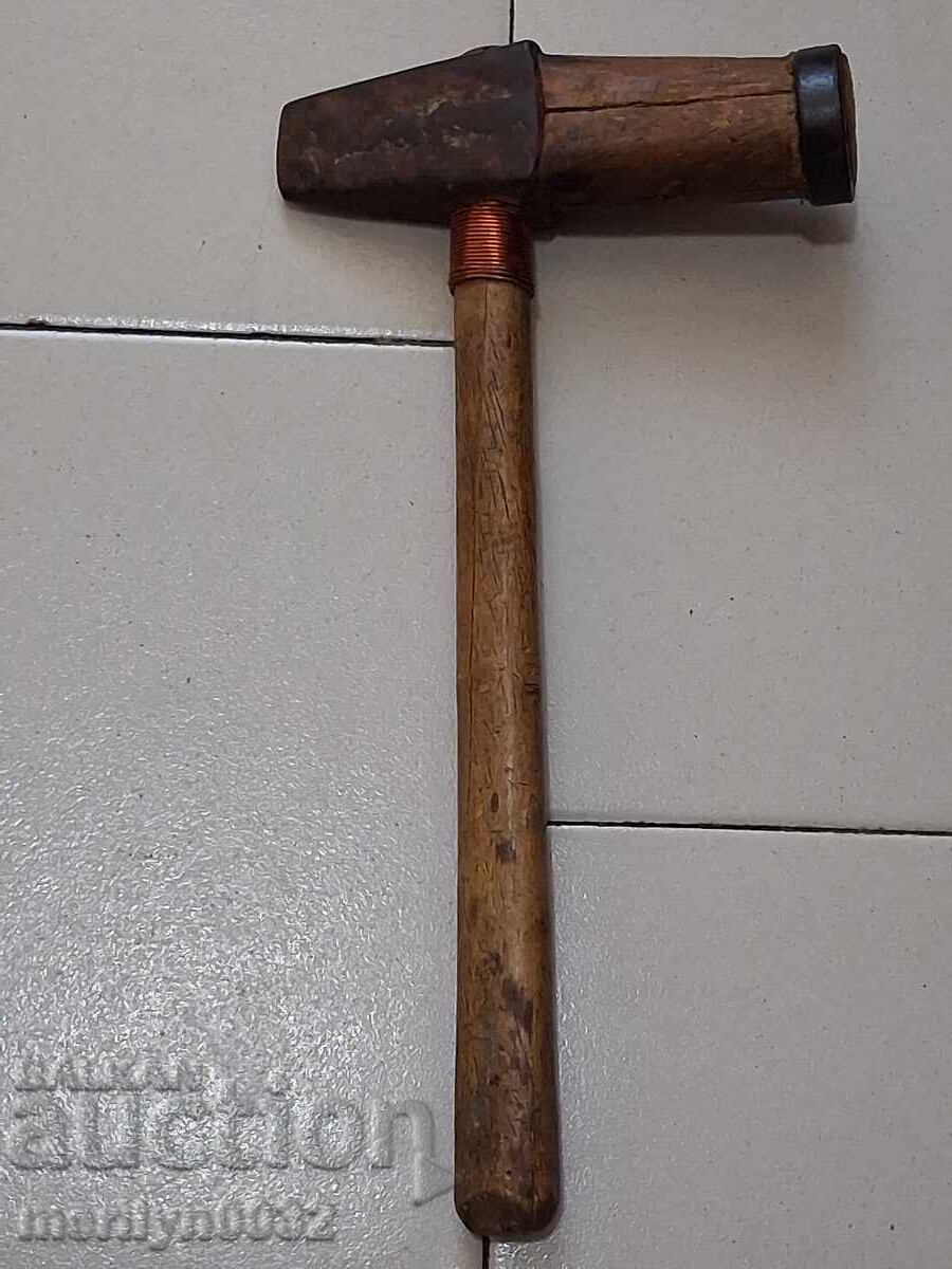 Licitație Ciocan de dogar vechi, lemn, fier forjat, butoi