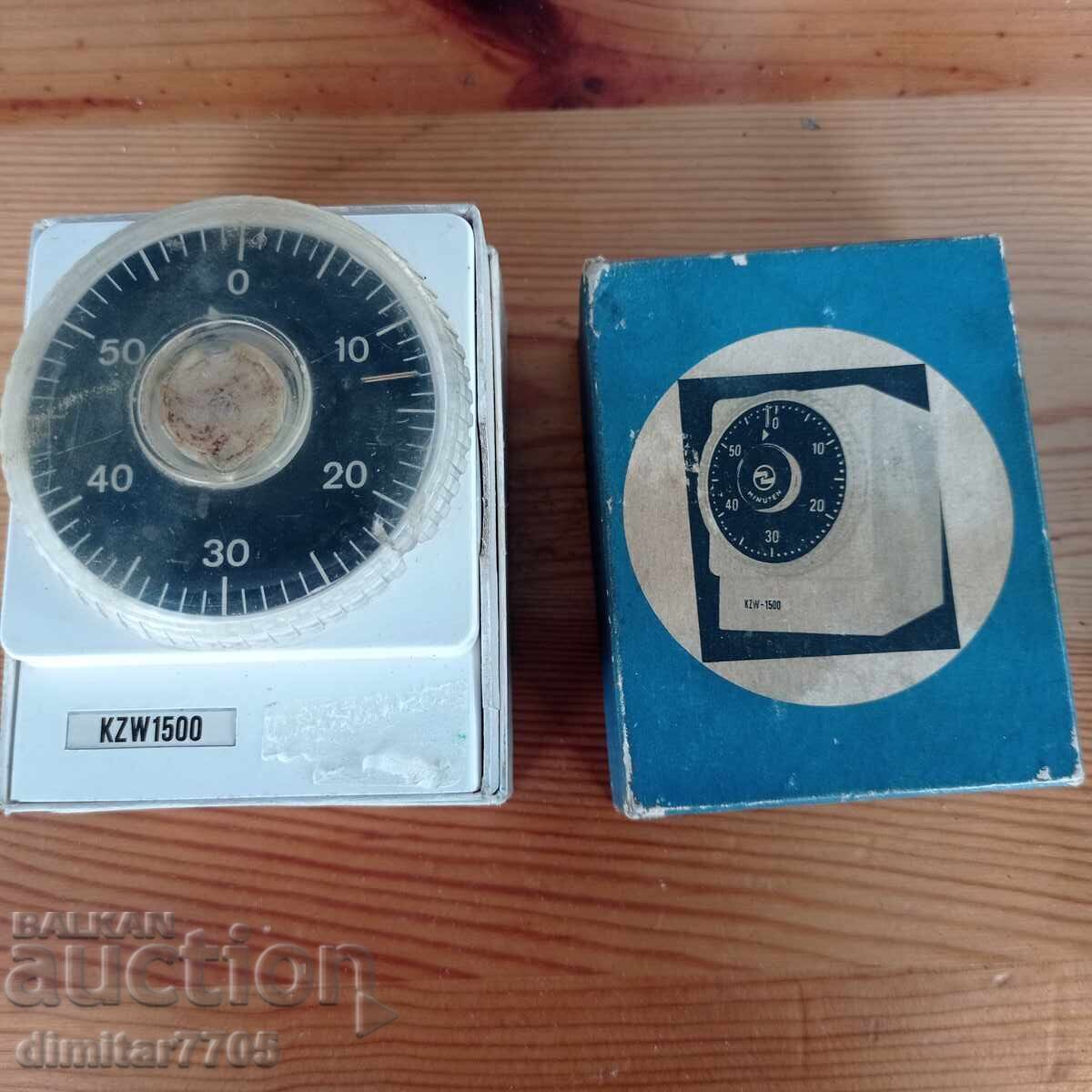Cronometru retro de bucătărie KZW 1500 – RDG (Germania de Est) Cronometru retro de bucătărie KZW 1500 – RDG (Germania de Est)