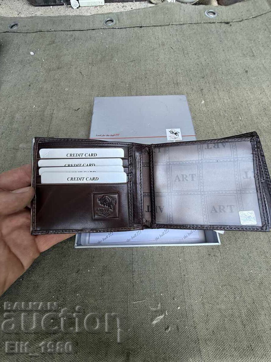 Кожен портфейл ART с цена € 30.00 | 58.68 лв.