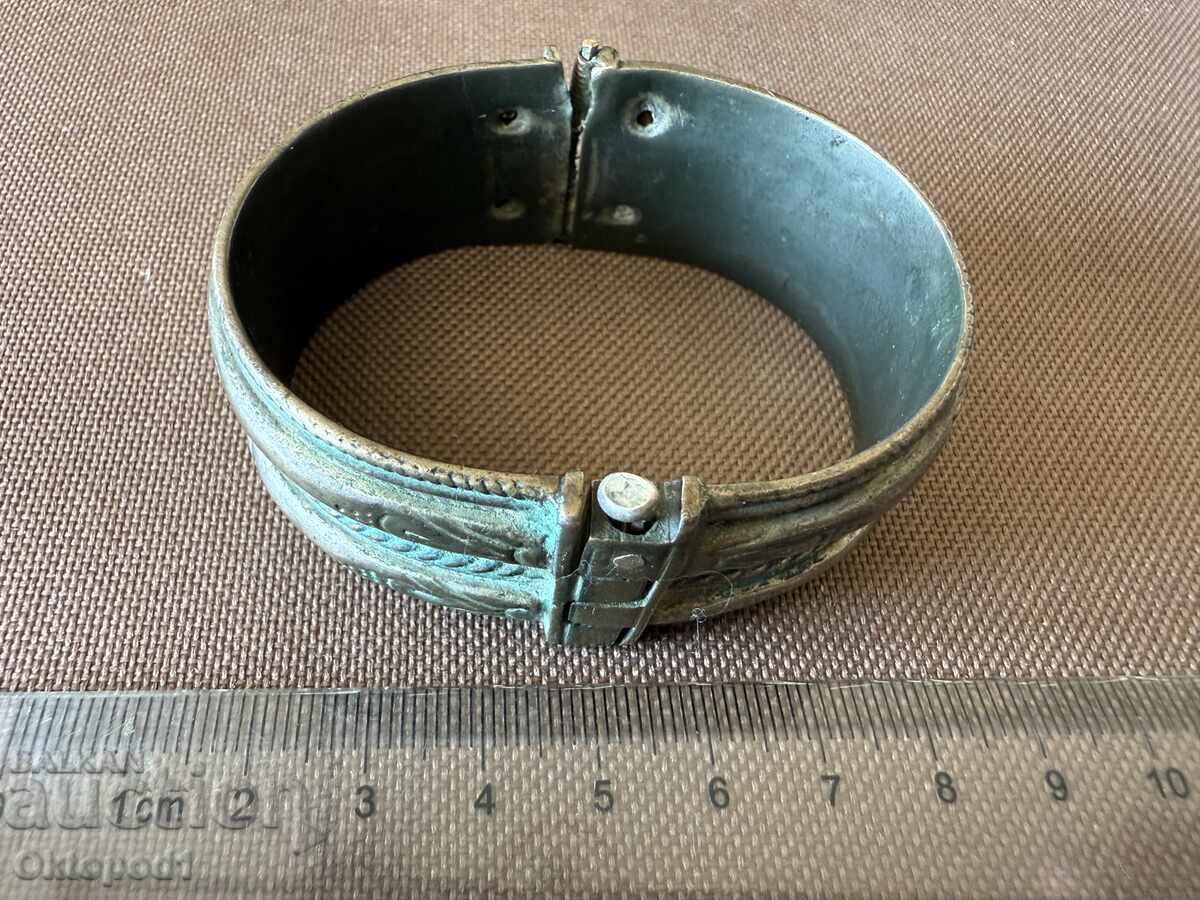 Auction  National Revival silver bracelet (sechan)