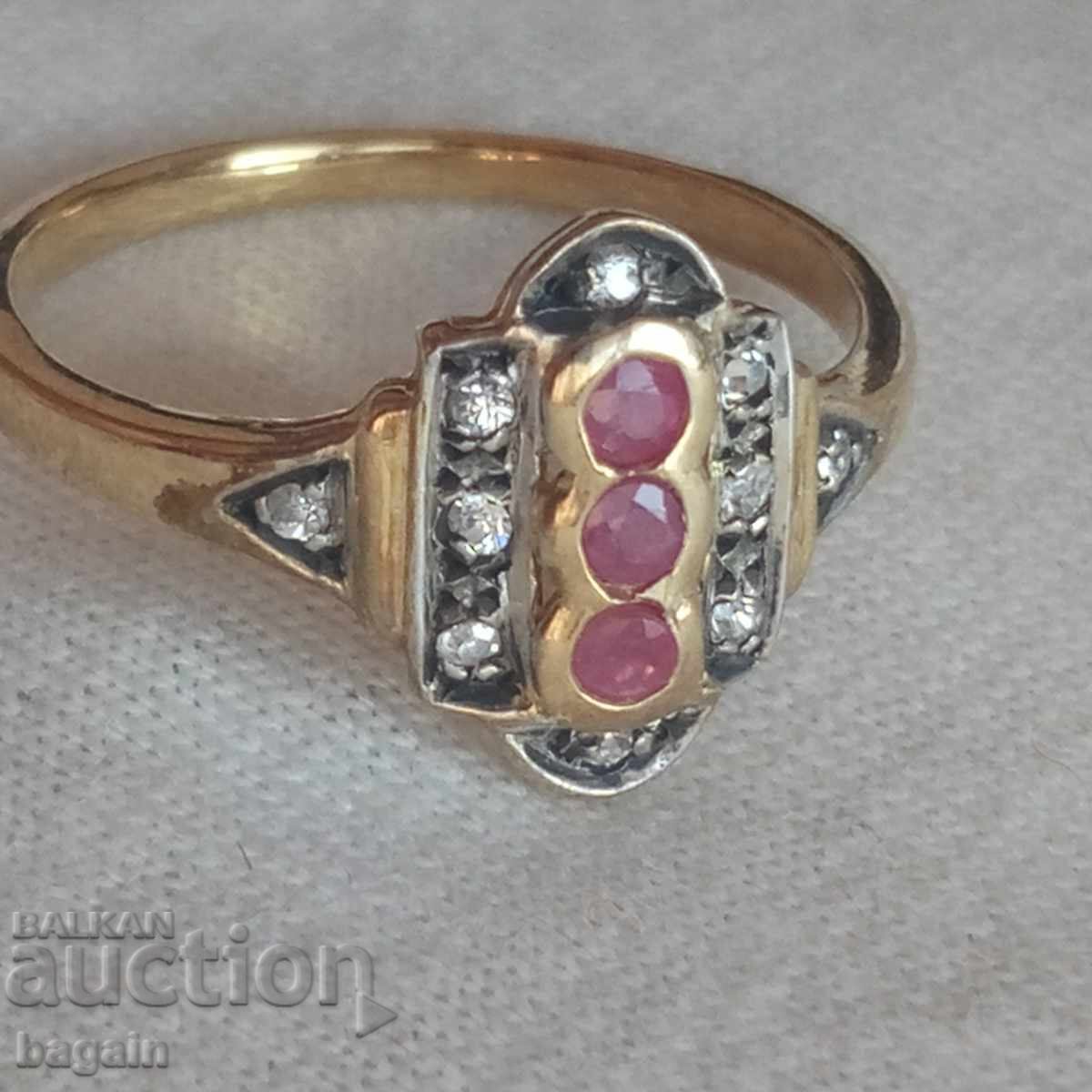 Inel Art Deco cu rubine. Argint placat cu aur
