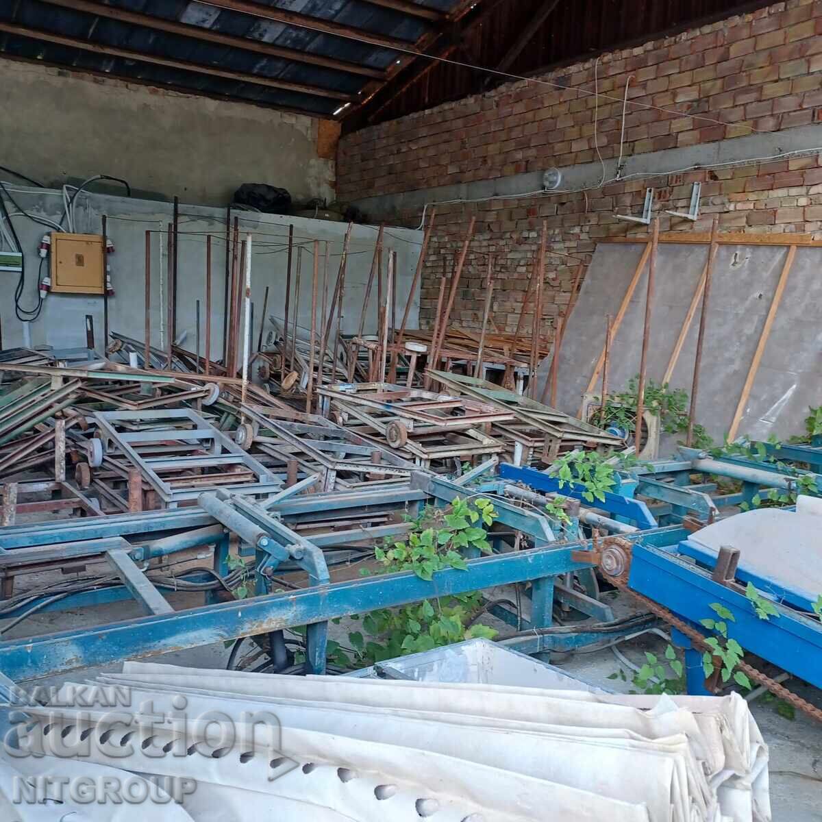 Товароустойчиви колички за вътрешно заводски транспорт с цена € 250.00 | 488.96 лв.