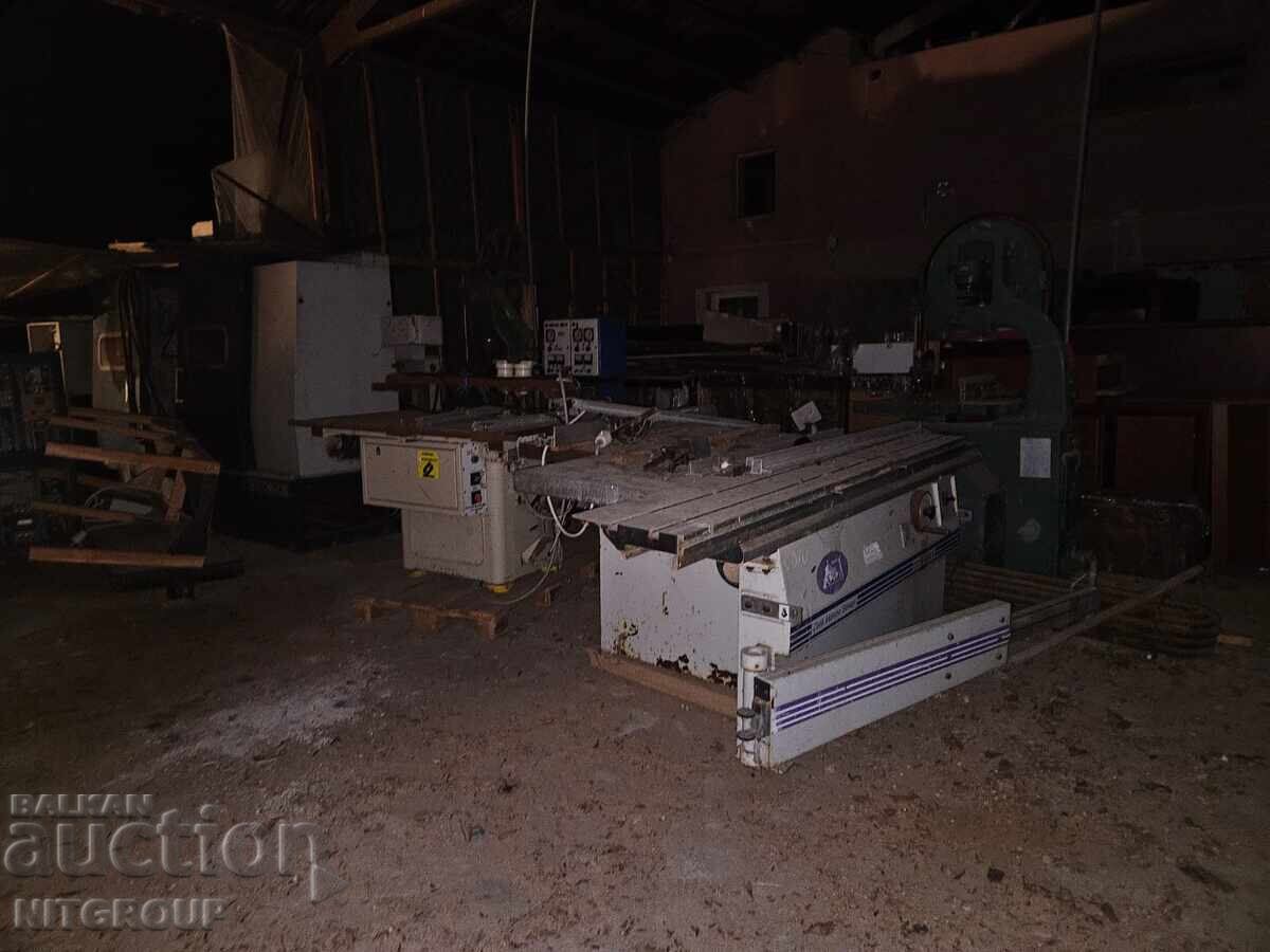 Turkish log sawing circular saw