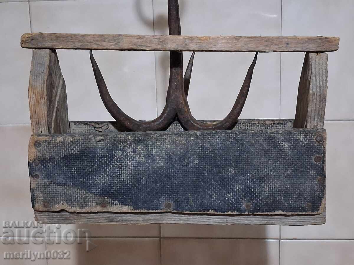 Auction Master craftsman's prison-made small chest, late 60s, Ministry of Interior, People's Republic of Bulgaria Auction Master craftsman's prison-made small chest, late 60s, Ministry of Interior, People's Republic of Bulgaria