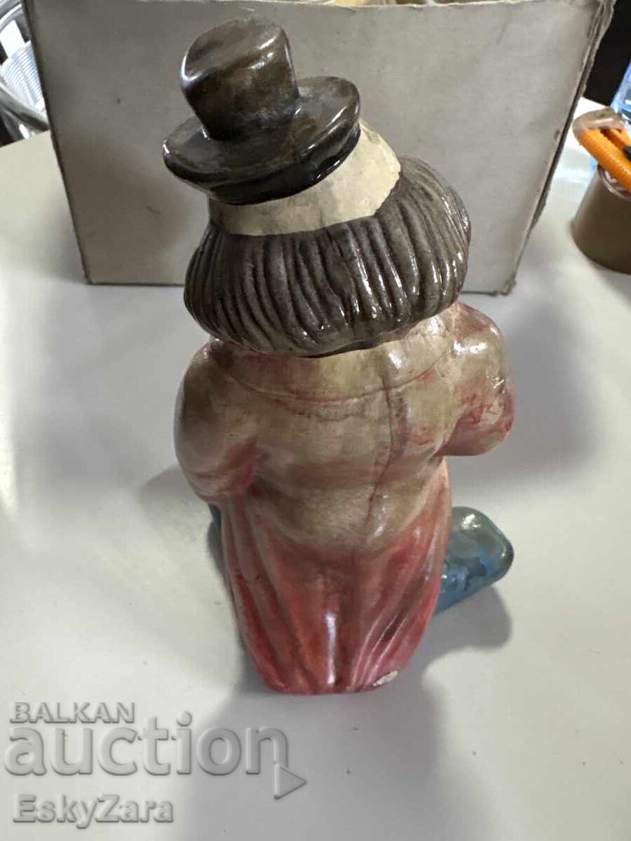 Clown figure with price € 25.00 | 48.90 BGN