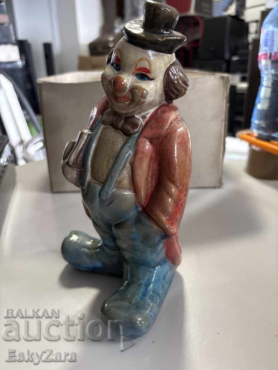 Auction  Clown figure